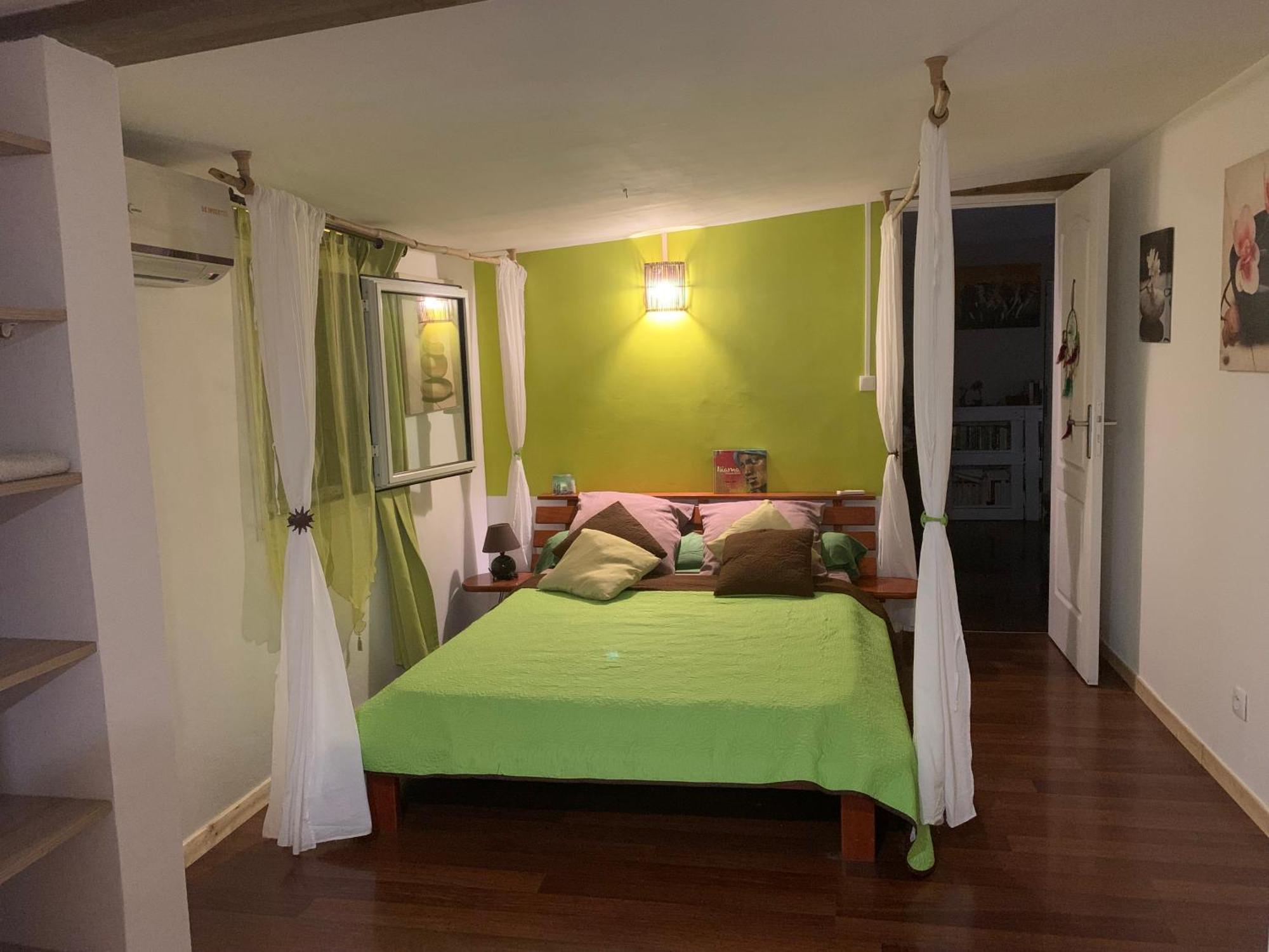 Suite Parentale Saint Pierre Esterno foto